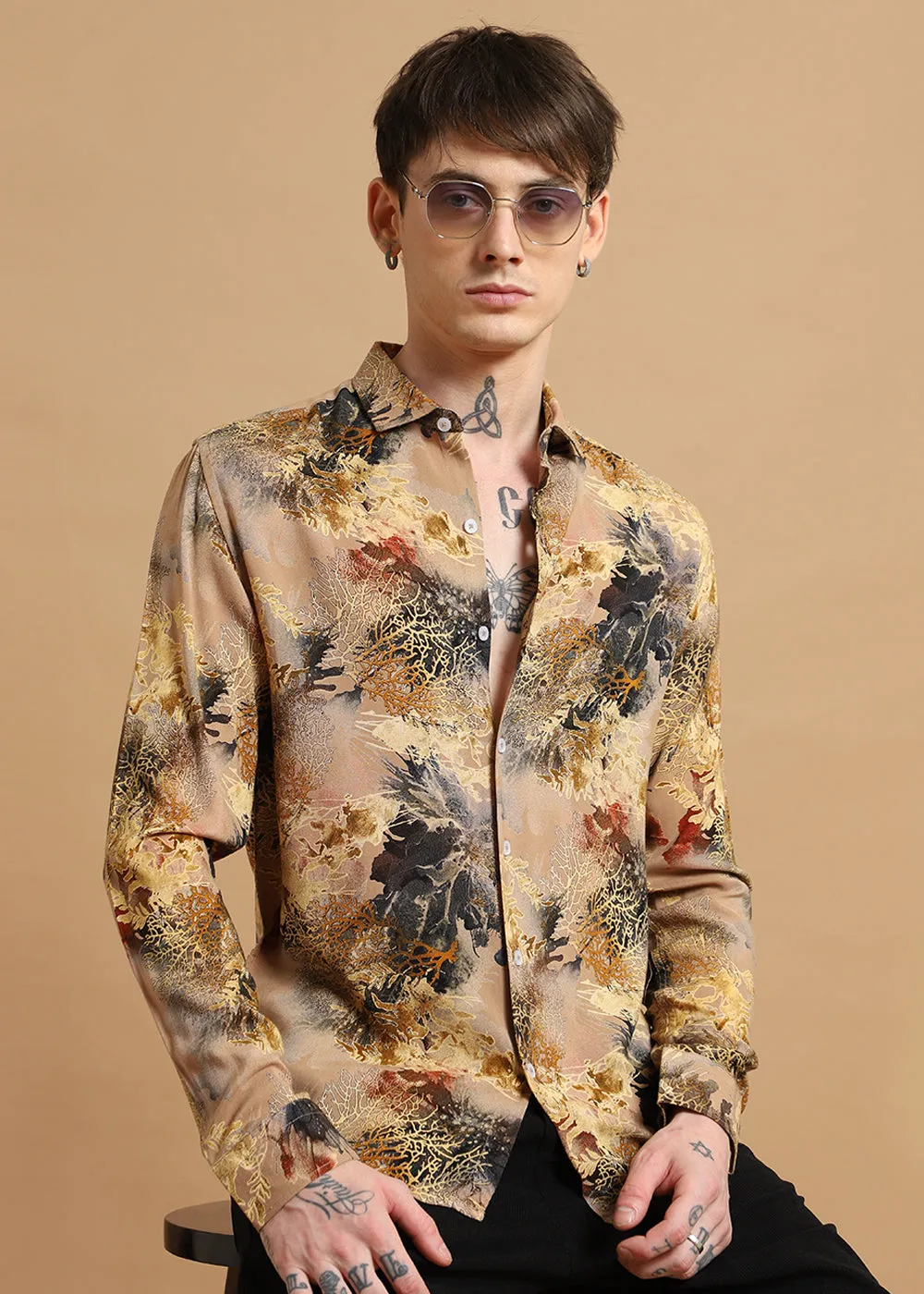 Coral Oasis Beige Feather shirt