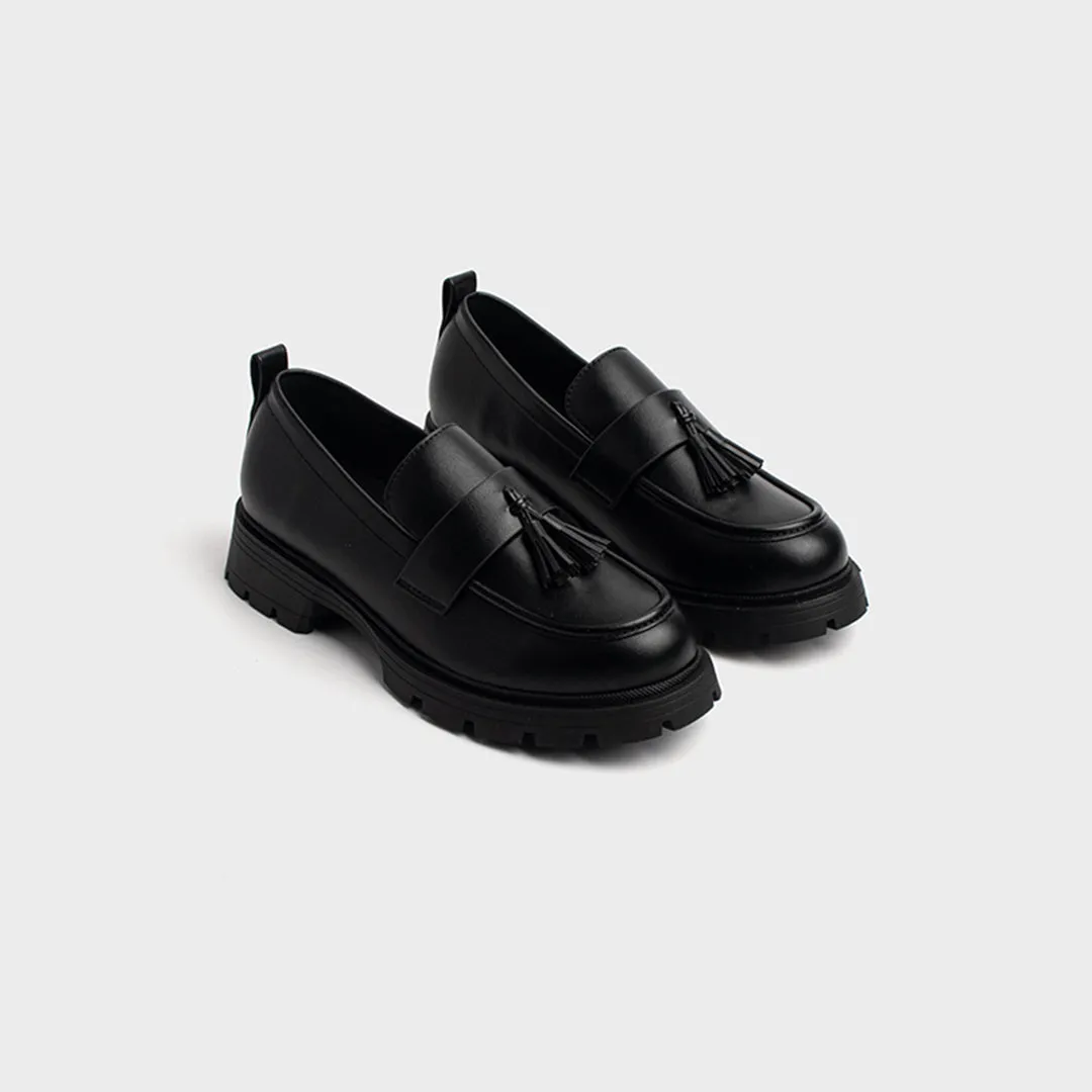 cushOn Women's Erin Tassel Flats