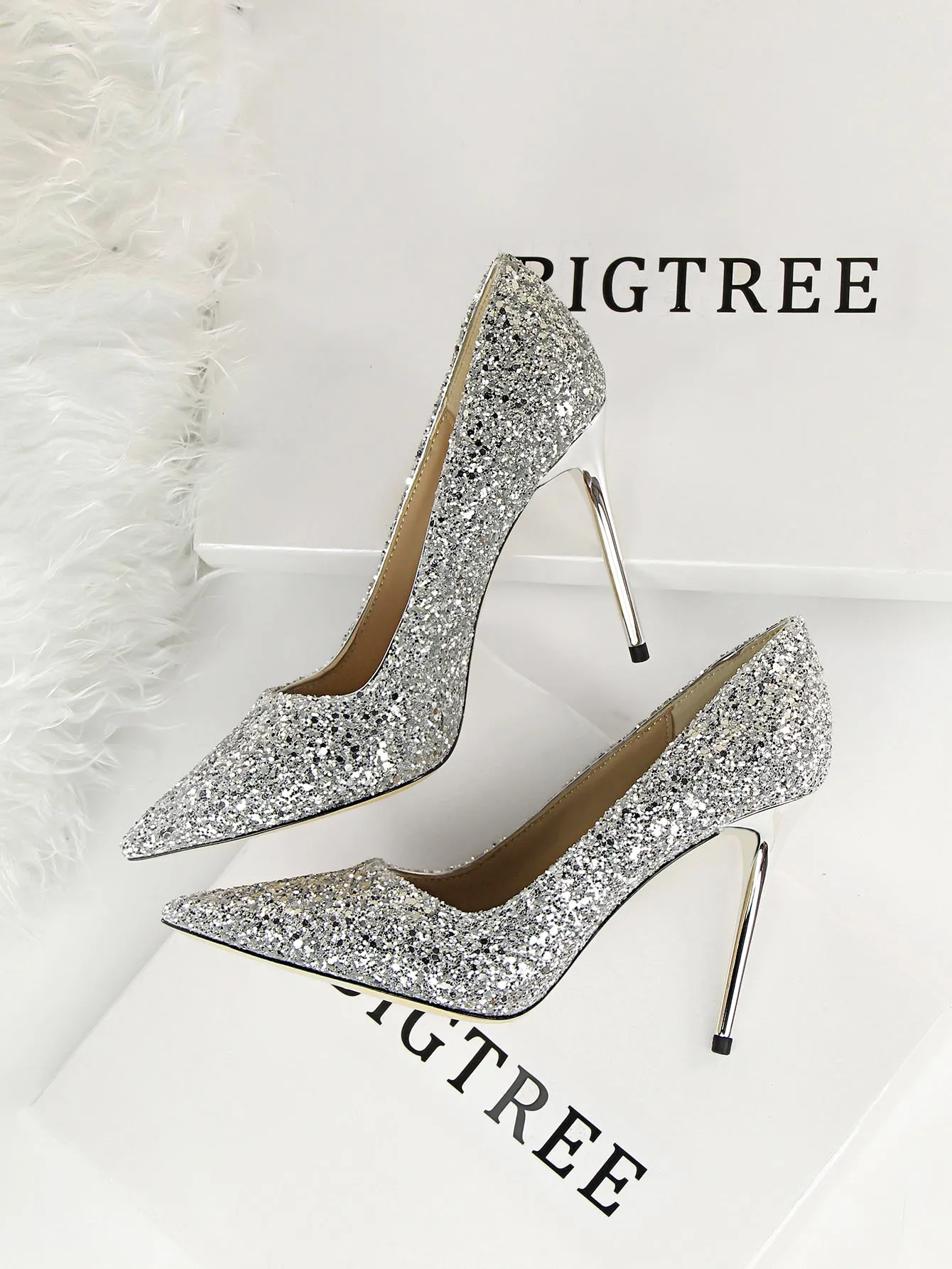 Glitter Decor Stiletto Court Pumps