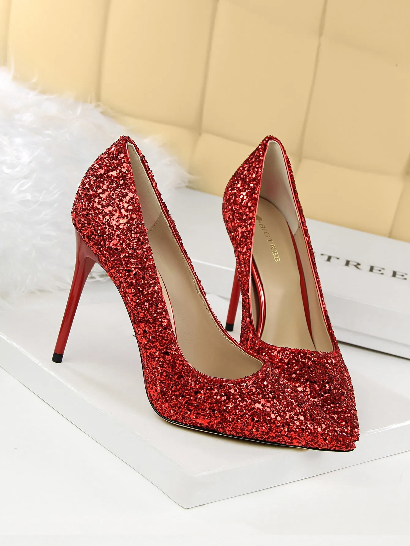 Glitter Decor Stiletto Court Pumps