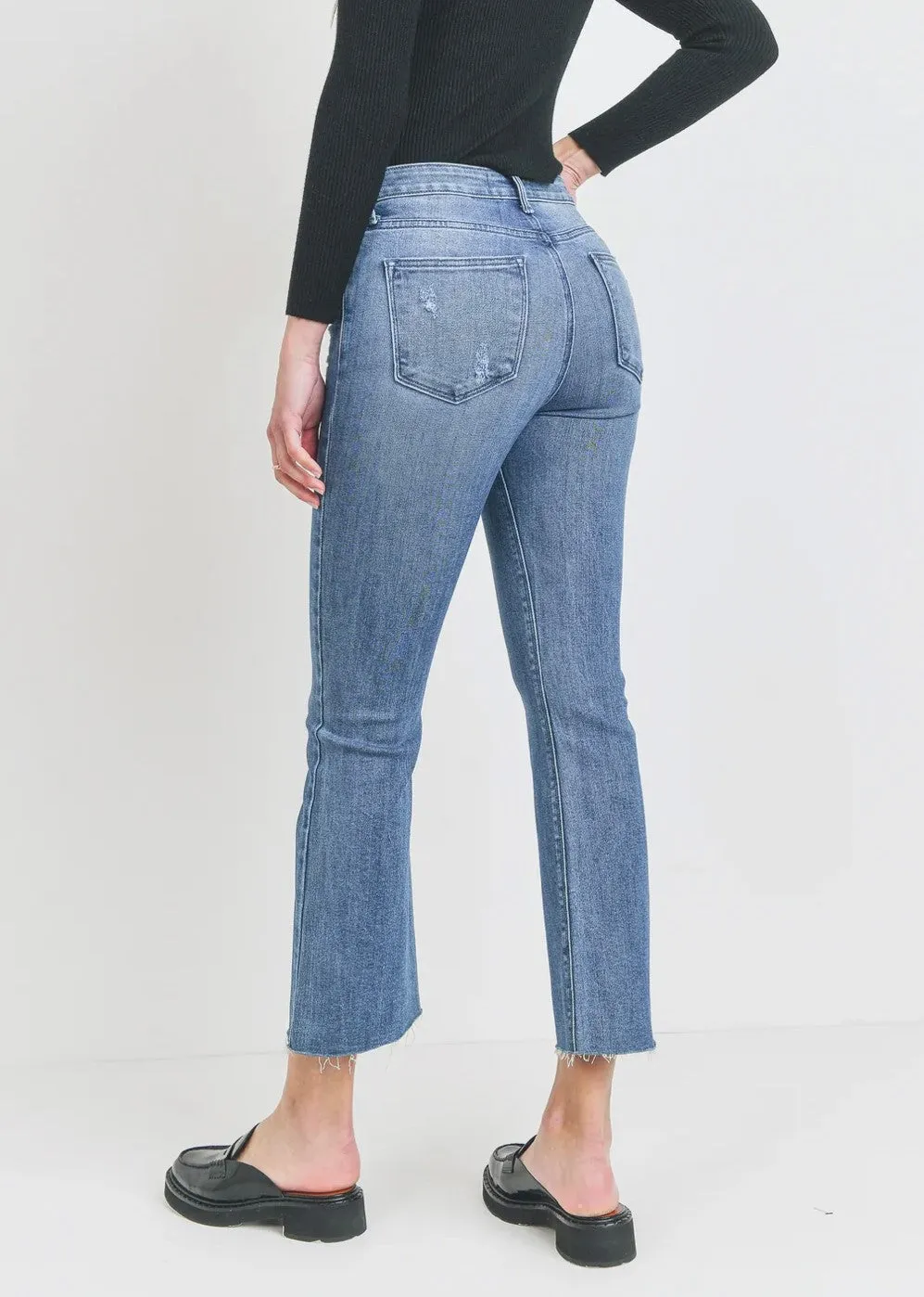 The Crop Flare in Medium