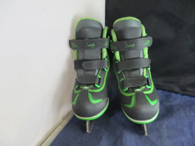 Used Riedell Soar Onyx Skates Youth Size 10J