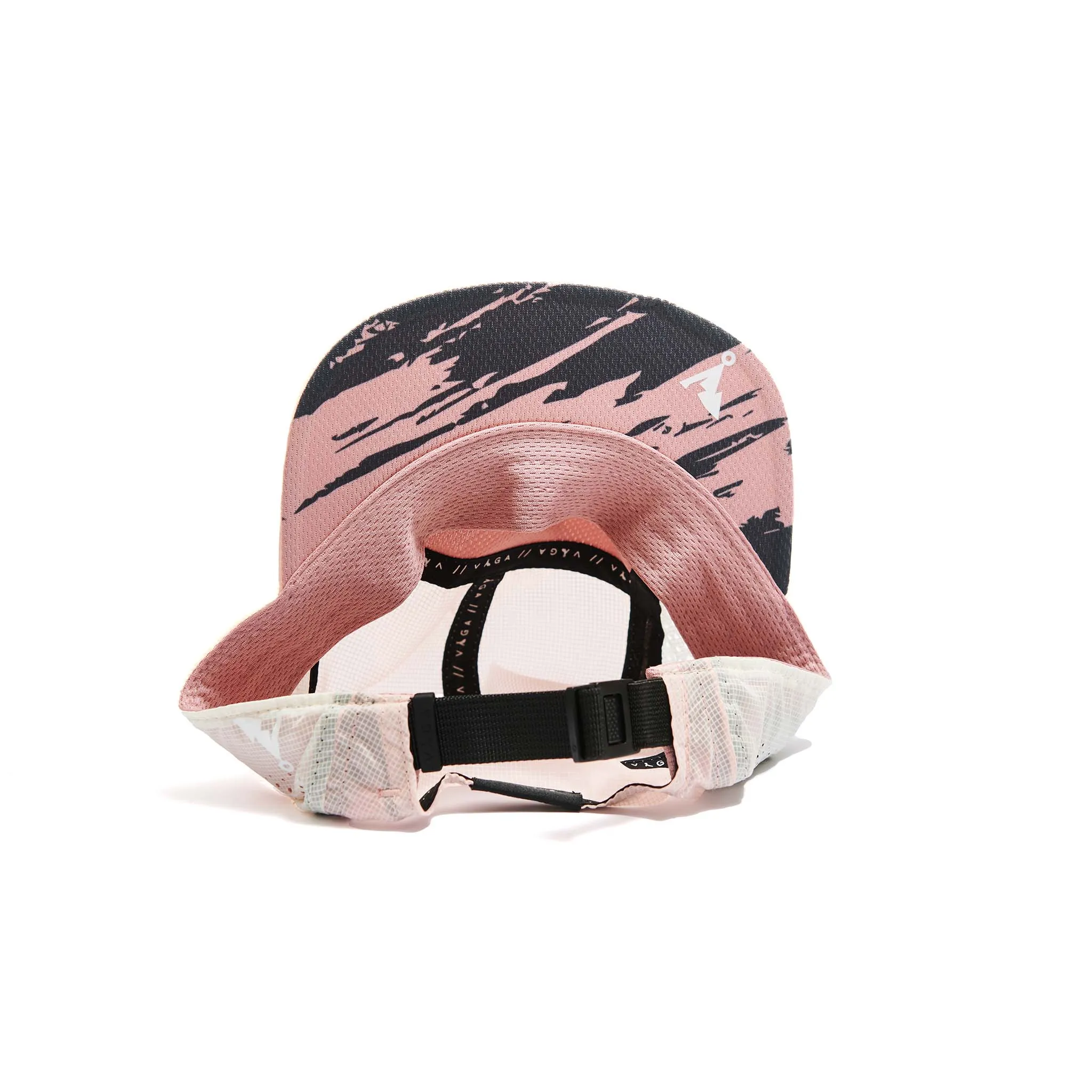 VAGA | Unisex Wind Resistant Feather Racing Cap - Blush