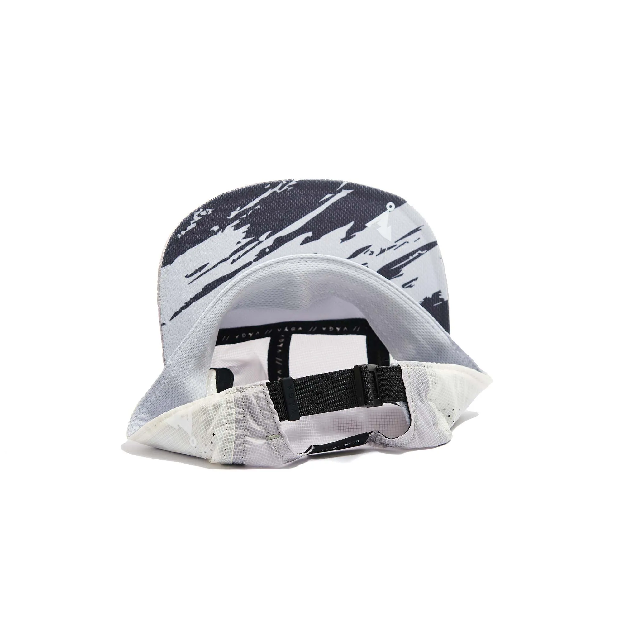 VAGA | Unisex Wind Resistant Feather Racing Cap - Mist Grey