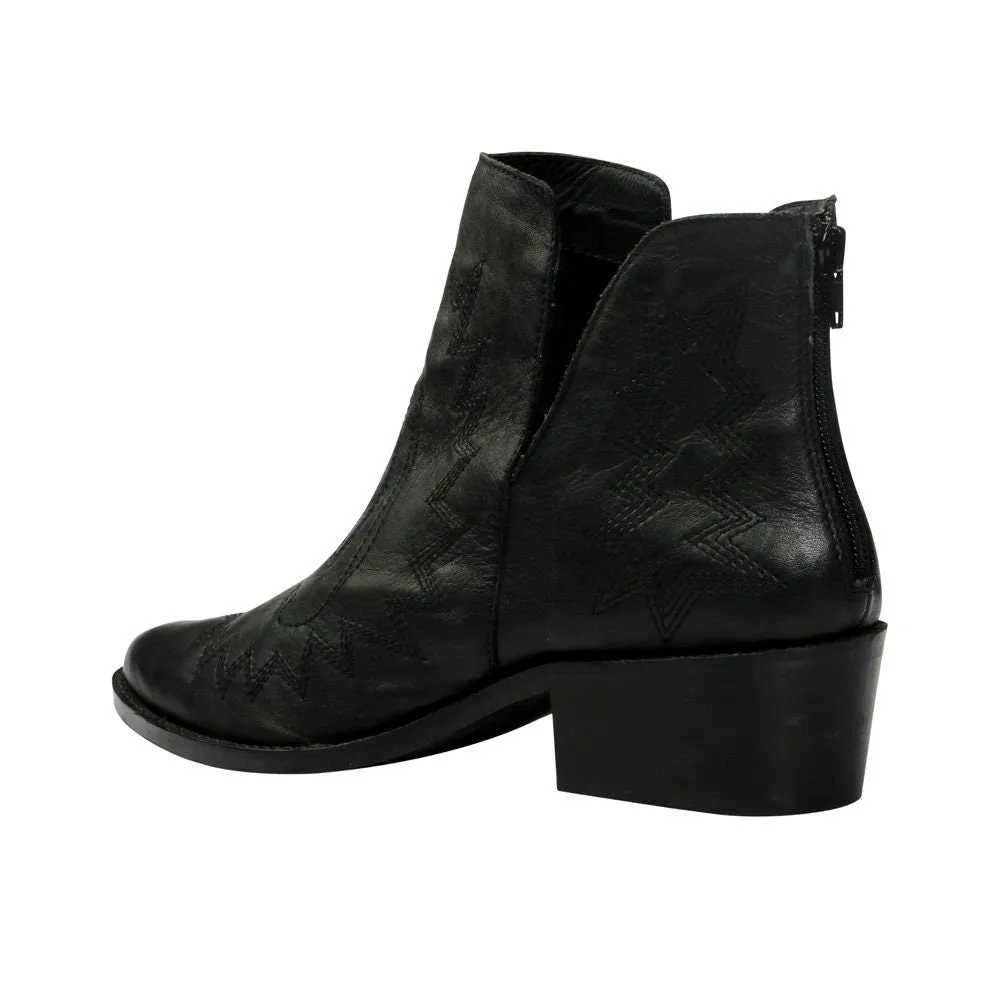 Western Basic Leather Booties